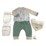 Ropa reborn, camiseta, pantalón verde y babero - 46 cm