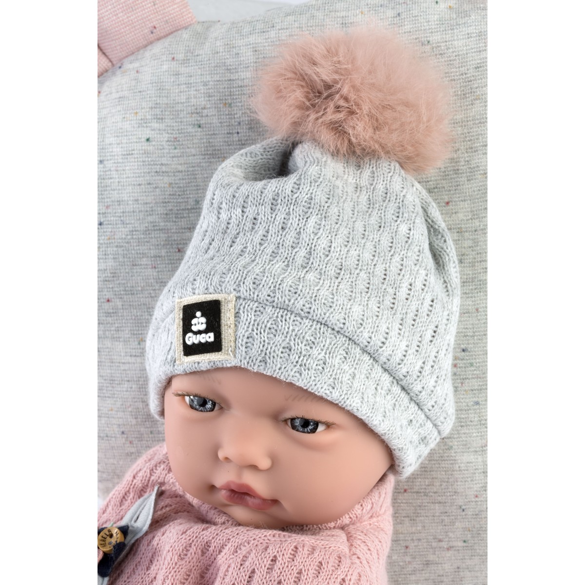 Muñeca Neus, jersey de lana rosa y...