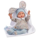 Muñeca Classic Quin 42cm - Camisa manga larga con estampado de flores, pantalón azul, gorro y manta